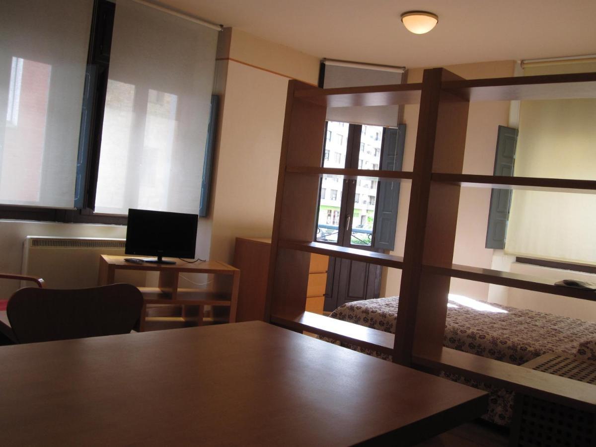 Apartamentos Legazpi Cangas De Narcea Exterior foto